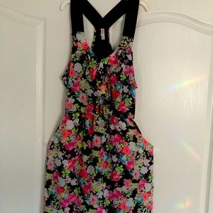 Xhilaration razor back dress Large